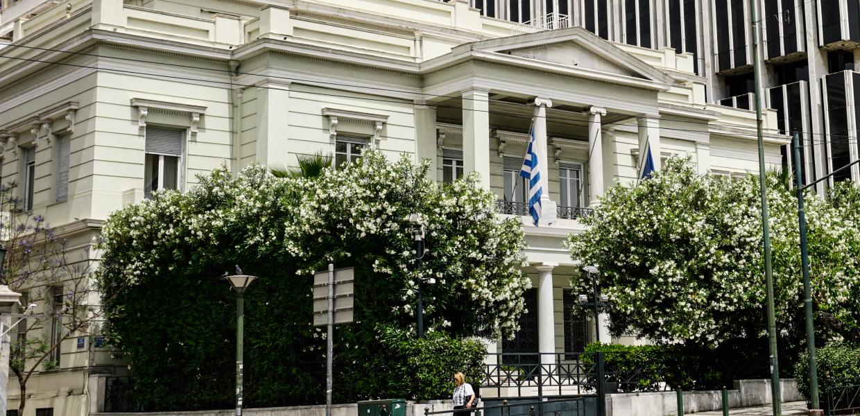 Καταδικάζει το ΥΠΕΞ την ρωσική επίθεση στο Σούμι: Επειγόντως κατάπαυση του πυρός