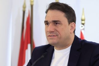 Τσουκαλάς για δημοσκοπήσεις: Όσο μπαίνουμε σε πολυθεματική ατζέντα θα έχουμε ανάκαμψη