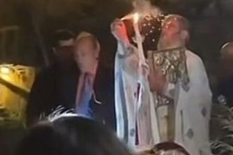 Κεφαλονιά: Παπάς πέταξε δυναμιτάκι την ώρα της Ανάστασης