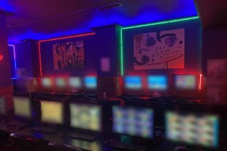 Στο πόδι η ΕΛ.ΑΣ. για τον παράνομο τζόγο ενόψει Πάσχα - Εντατικοποιούνται οι έλεγχοι, κινδυνεύουν με φυλάκιση οι παράνομοι παίκτες