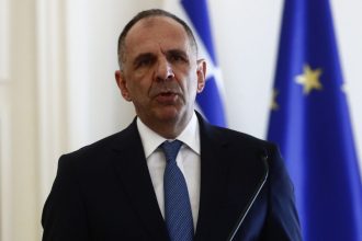 Γεραπετρίτης: Η Ευρώπη να αρθρώσει μία ενιαία φωνή που θα στηρίζεται στις αξίες της