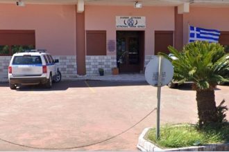 Οι ΗΠΑ προειδοποιούν όλες τις χώρες να μην ανταποδώσουν τους τελωνειακούς δασμούς