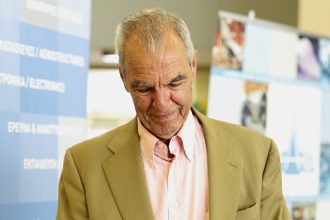 Έφυγε από τη ζωή ο Τάκης Παπανίκας, καθηγητής του Πανεπιστημίου Πατρών