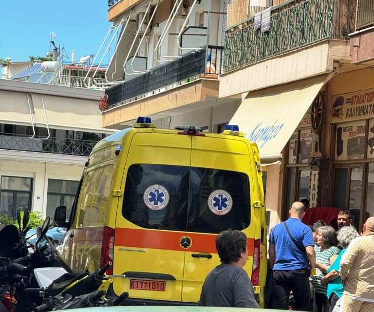 Δυτ. Ελλάδα: Ηλικιωμένος στο νοσοκομείο μετά από φωτιά σε οικία (ΦΩΤΟ)