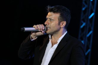 Γιάννης Πλούταρχος: Σήμερα εκδικάζεται η υπόθεση παρενόχλησής του από θαυμάστρια