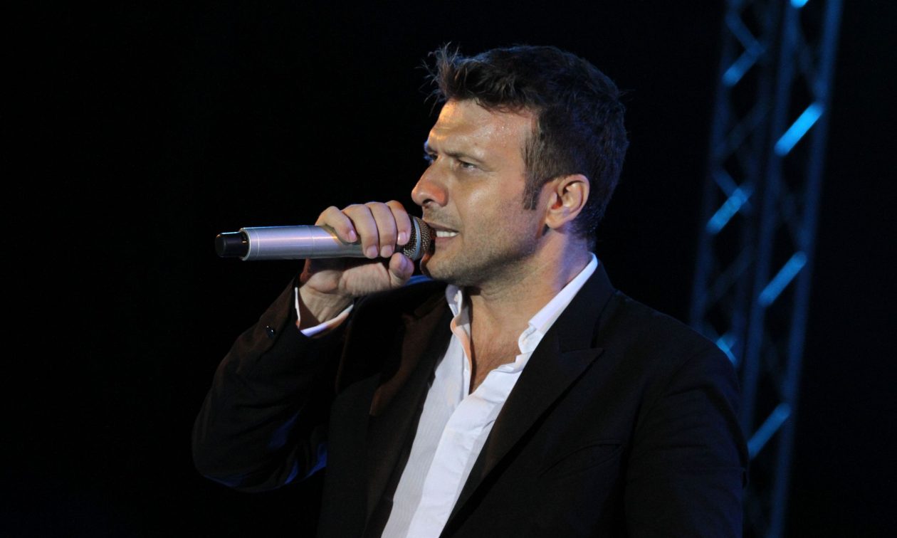 Γιάννης Πλούταρχος: Σήμερα εκδικάζεται η υπόθεση παρενόχλησής του από θαυμάστρια