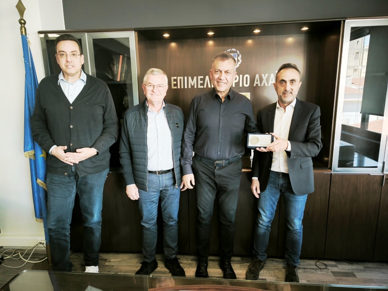 Επίσκεψη Βρούτση στο Επιμελητήριο Αχαΐας