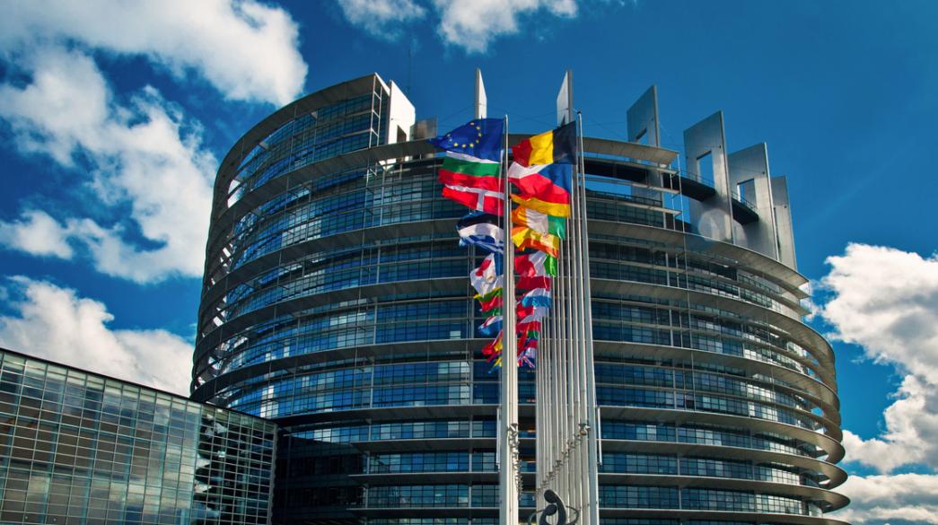Γαλλία: Η Ευρώπη θα απαντήσει με ανάλογο τρόπο στους πιθανούς δασμούς των ΗΠΑ