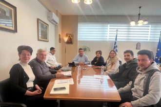 Δυτική Αχαΐα: Υποδοχή συμβασιούχων από τον δήμαρχο Γρηγόρη Αλεξόπουλο