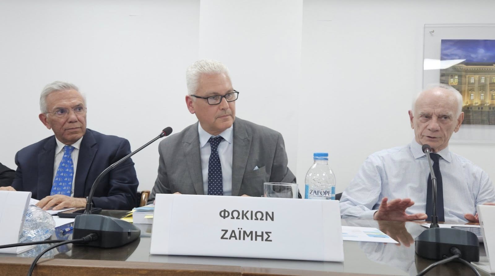 Φ. Ζαΐμης στην παρουσίαση του βιβλίου του Γιάννη Βαληνάκη: «Η αμυντική βιομηχανία της Αχαΐας πρέπει να βγει από το περιθώριο»