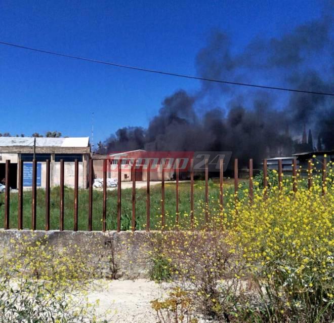 Αχαΐα - ΝΕΟΤΕΡΑ: Μήνυμα από το 112 στους κατοίκους για τους καπνούς - Φωτιά σε εργοστάσιο με πλαστικά στο Γομοστό (ΦΩΤΟ & ΒΙΝΤΕΟ)