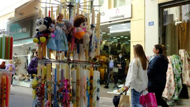 Καλάθι του Πάσχα: Σε ισχύ από την ερχόμενη Τετάρτη - Τι θα περιλαμβάνει