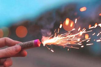 Αχαΐα: Και μία γυναίκα τραυματίστηκε από την κροτίδα του Άρη Μουγκοπέτρου - Διεκομίσθη σε νοσοκομείο