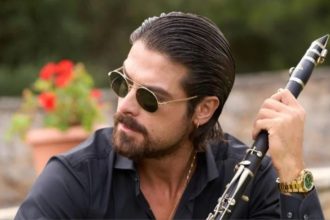 Άρης Μουγκοπέτρος: Εσπευσμένα στο Νοσοκομείο «Γεννηματάς» - Τι συνέβη