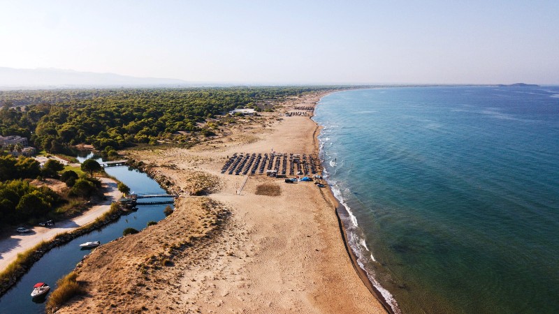 Αχαΐα: Η Αστυνομία ψάχνει άνδρα που βιντεοσκοπούσε κολυμβήτριες σε παραλία