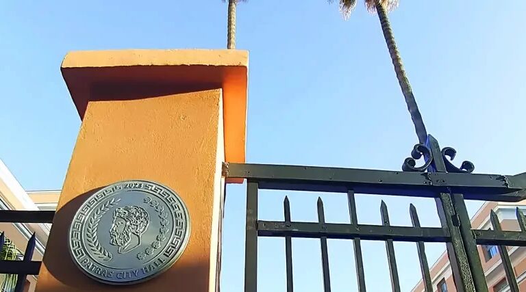 Δήμος Πατρέων: "Απαιτούμε να διερευνηθούν οι συνθήκες κάτω από τις οποίες έχασε τη ζωή της η 47χρονη ναυτικός"