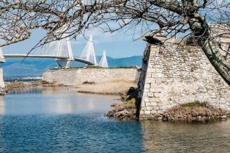 Πάτρα: Εντοπίστηκαν όπλα στο Κάστρο του Ρίου