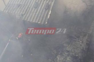 Φωτιά στα Αραχωβίτικα - ΦΩΤΟ