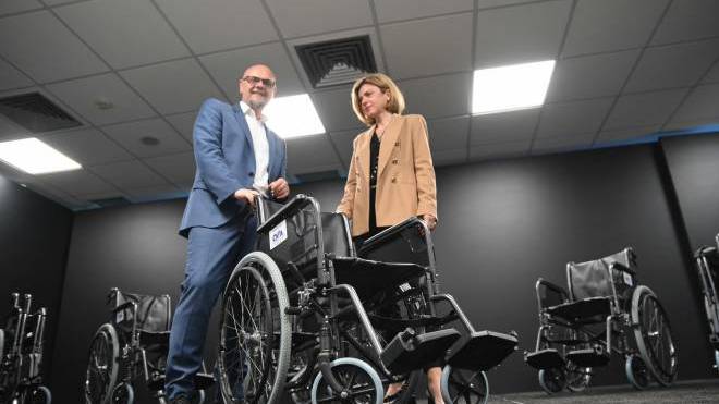 Ο Οργανισμός Λιμένος Πατρών δωρίζει 10 αμαξίδια στο Καραμανδάνειο