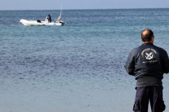 Δύσκολη η αναγνώριση της σορού στην Κυλλήνη - Λήφθηκε DNA από τους συγγενείς του ψαρά από το Μεσολόγγι