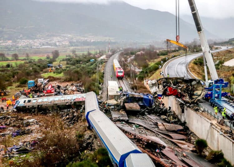 Τέμπη: Ο ΕΟΔΑΣΑΑΜ αφαιρεί την αναφορά για την πυρόσφαιρα από το πόρισμά του - Η επίσημη ανακοίνωση