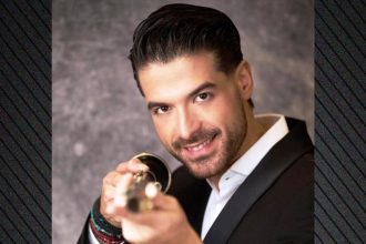 Αχαΐα: Ακρωτηριάστηκαν δύο δάχτυλα του βιρτουόζου του κλαρίνου Άρη Μουγκοπέτρου από την έκρηξη κροτίδας στο χέρι του