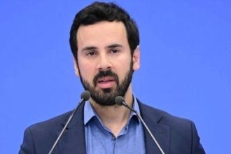 Ν. Ρωμανός για δηλώσεις Βελόπουλου σχετικά με την τραγωδία των Τεμπών: Πρωτόγνωρη χυδαιότητα