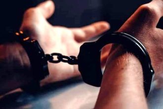 Δύο συλλήψεις για τα όπλα και τις απειλές κατά υπαλλήλων της Περιφέρειας Δυτικής Ελλάδας