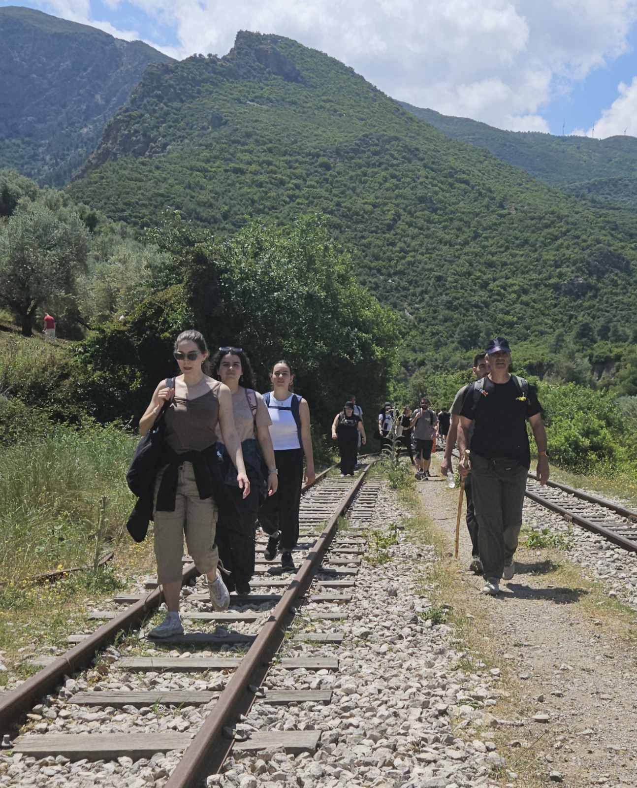 Αρωγός στο 45ο Πανελλήνιο πέρασμα στο Φαράγγι Βουραϊκού η Περιφέρεια Δυτικής Ελλάδας