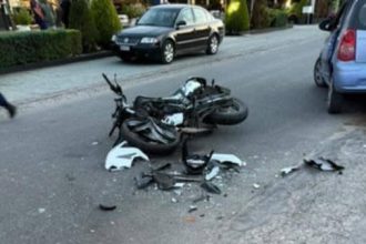 Δυτ. Ελλάδα: Σύγκρουση μηχανής με αυτοκίνητο - Στο νοσοκομείο ο μοτοσυκλετιστής (ΦΩΤΟ)