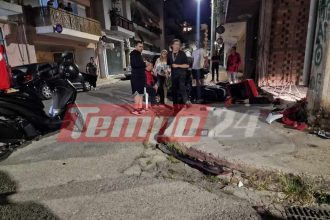 Πάτρα: Smart εκτίναξε ντελιβερά πάνω σε πεζοδρόμιο - Μεταφέρθηκε στο νοσοκομείο (ΦΩΤΟ)