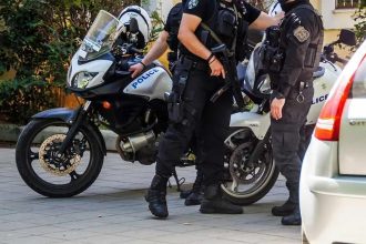 Άγριο επεισόδιο στα Άνω Λιόσια: Νεκρός 37χρονος που εισέβαλε σε σπίτι ηλικιωμένων υπό την επήρεια ουσιών