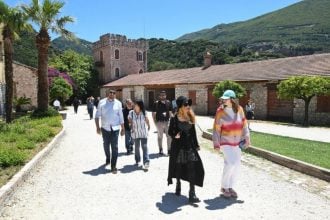 Σε Αρχαιολογικό Μουσείο και Achaia Clauss οι εικαστικοί που συμμετέχουν στο συμπόσιο χαρακτικής