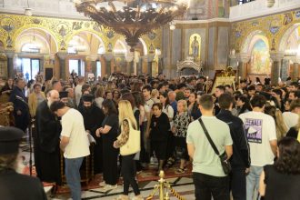 Ι.Ν. Αγίου Ανδρέα Πατρών: Γέμισε με εκατοντάδες μαθητές ενόψει Πανελλαδικών - Το μήνυμα του Μητροπολίτη (ΦΩΤΟ)