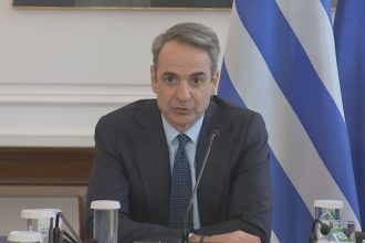 Μητσοτάκης στο CNBC: Ξένοι επενδυτές συνεχίζουν να έρχονται στην ελληνική οικονομία – Νέα μείωση φόρων και αύξηση μισθών οι στόχοι