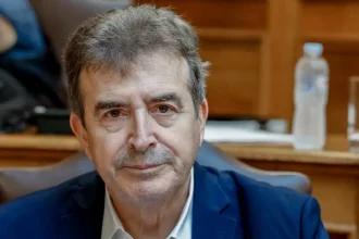 Ο Μιχάλης Χρυσοχοΐδης ζήτησε κατεπείγουσα εισαγγελική έρευνα για αναφορά του ονόματός του σε υπόθεση εμπορίας ανθρώπων