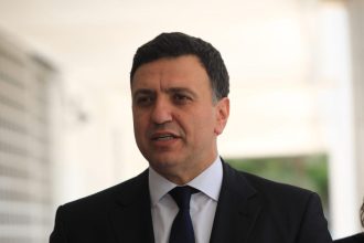 Κικίλιας: Δεν θα αυξηθούν τα ακτοπλοϊκά εισιτήρια για όλο τον χρόνο – Έκπτωση σε οικογένειες και παρέες