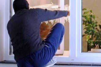 Αχαΐα: "Πλιάτσικο" από μονοκατοικία