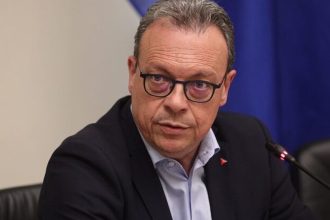 Φάμελλος: Ο κίνδυνος για τη Δημοκρατία αρχίζει και γίνεται εμφανής