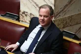 ΝΔ: Έτοιμη η πρόταση για την Προανακριτική – Πότε θα γίνει η κλήση του Κώστα Καραμανλή