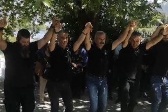 Μπαμπαλιό: Πώς το ποντιακό χωριό της Αμφιλοχίας αποχαιρέτησε ένα γνήσιο τέκνο του ΒΙΝΤΕΟ