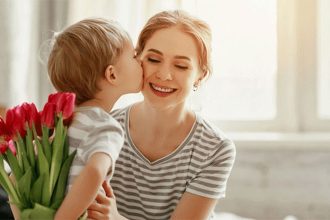 Παγκόσμια Ημέρα της Μητέρας – Η ιστορία αυτής της ιδιαίτερης γιορτής