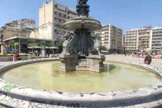 Πάτρα: Αντί να κοιτάμε το χάλι της πλατείας Γεωργίου, δείχνουμε τις βρωμιές των άλλων