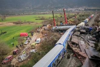 Τέμπη: "Βόμβες" από τη μητέρα του Αιτωλοακαρνάνα μηχανοδηγού της εμπορικής αμαξοστοιχίας - "Έβγαλαν τον γιο μου λαθρέμπορο"