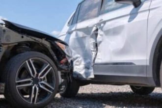 Καραμπόλα με τρία οχήματα στην Παλαιά Εθνική Οδό Πατρών-Αθηνών