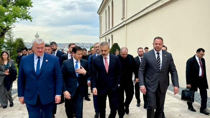 Χωρίς ουσιαστική πρόοδο οι συνομιλίες Ρώσων και Ουκρανών στην Κωνσταντινούπολη