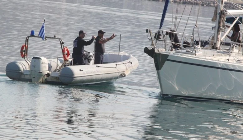 Σύγκρουση ιστιοφόρων με έναν τουρίστα τραυματία
