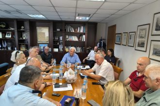 Σύσκεψη συντονισμού στην ΠΕ Αχαΐας για τις υψηλές θερμοκρασίες - Σε ετοιμότητα η Πολιτική  Προστασία