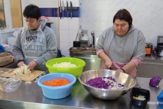 Φωτεινό Αστέρι: Πάνω από 5.100 μερίδες φαγητού από τον Ιανουάριο