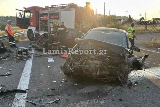 Ζευγάρι έχασε τη ζωή του σε σφοδρή μετωπική